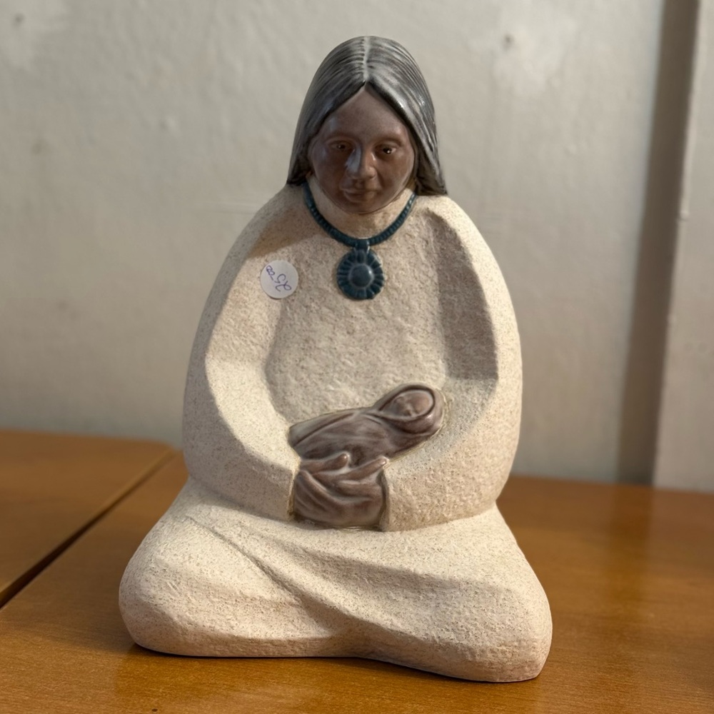 Vintage Indian woman and baby porcelain sculpture‎
